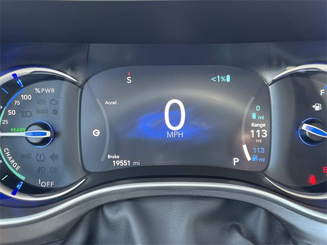 2022 Chrysler Pacifica Hybrid Touring L photo 18