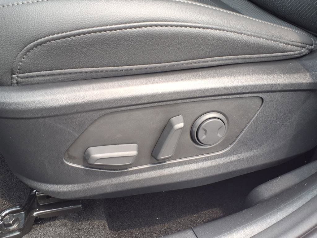 2025 Hyundai Santa Cruz XRT photo 3