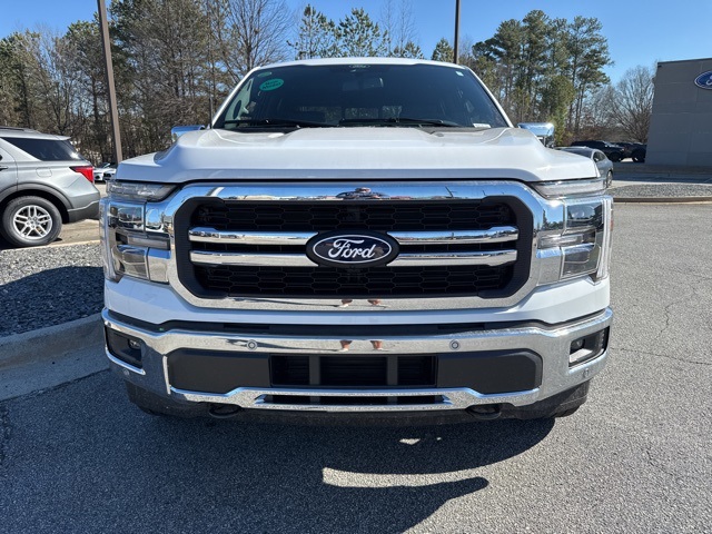 2025 Ford F-150 Lariat photo 4