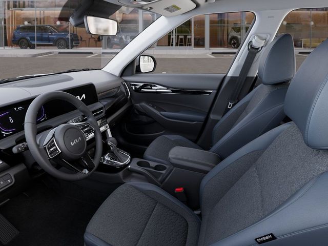 2025 Kia Seltos S photo 16
