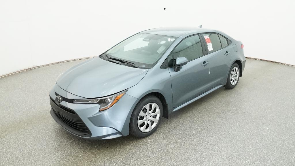 2026 Toyota Corolla LE's photo