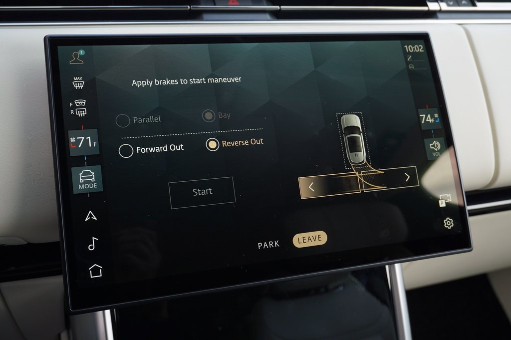 2025 LAND ROVER RANGE ROVER - Image 23