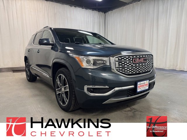 2019 GMC Acadia Denali's photo