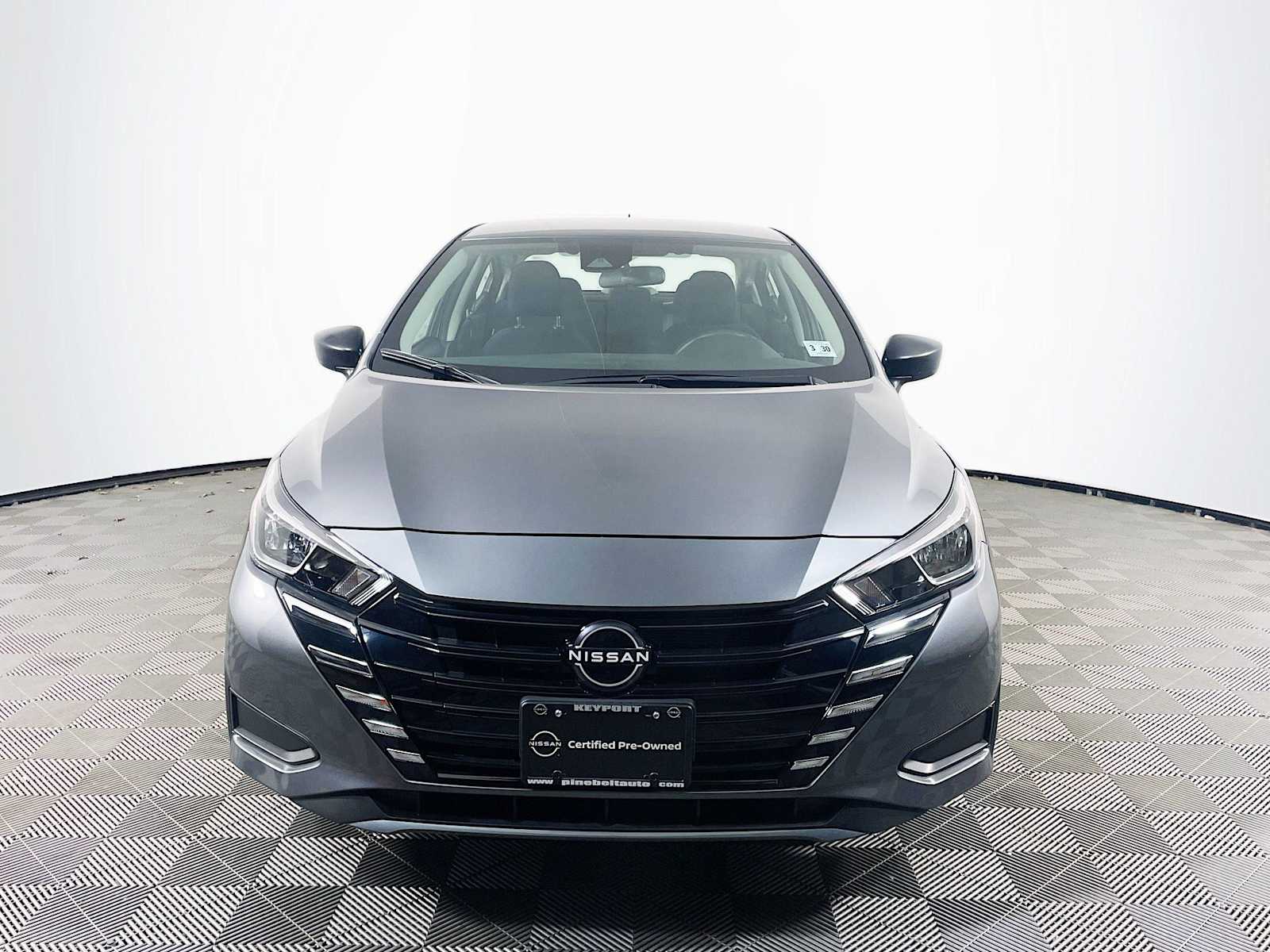 2024 Nissan Versa S photo 2