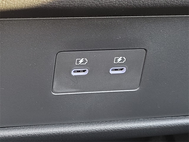 2026 Nissan Rogue SV photo 12