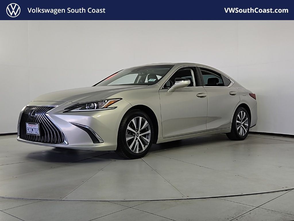 2019 Lexus ES