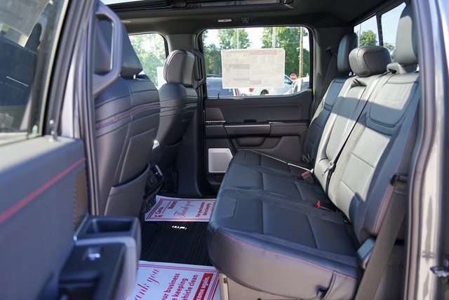 2025 FORD F-150 - Image 30