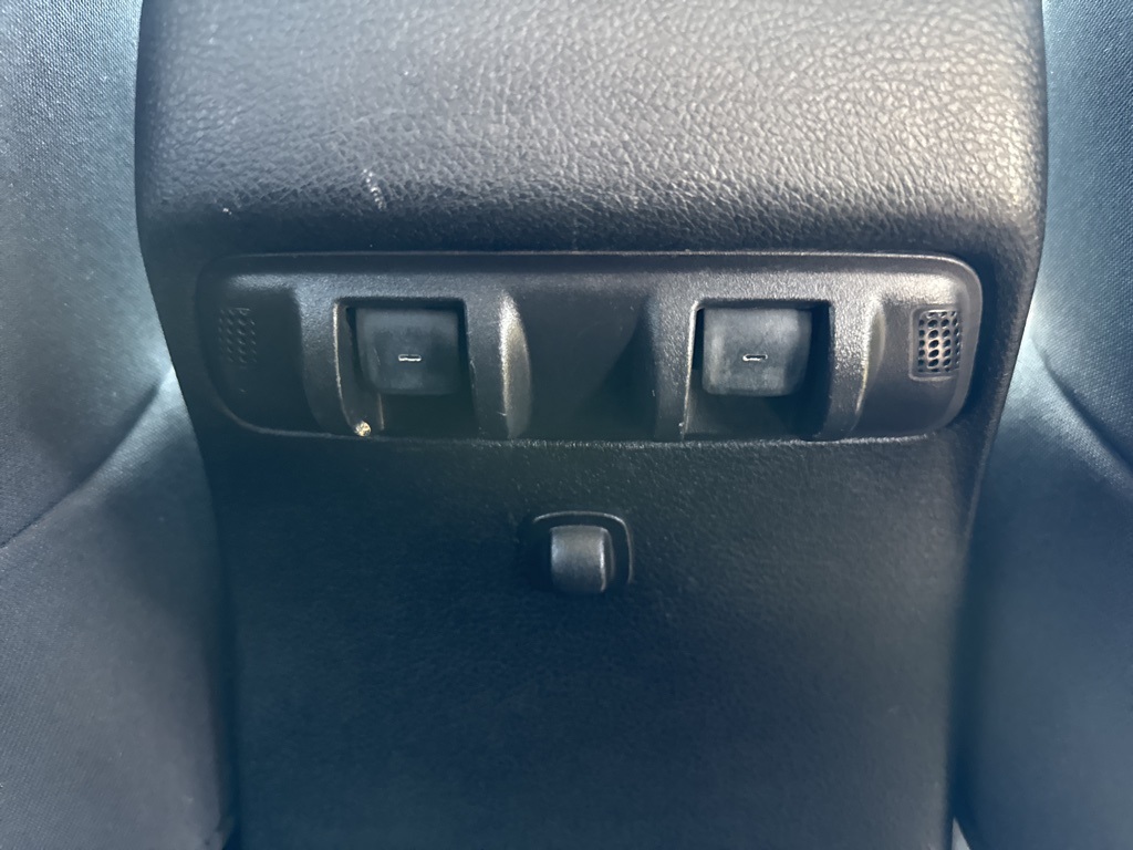 2015 Jeep Wrangler Unlimited Sahara photo 23