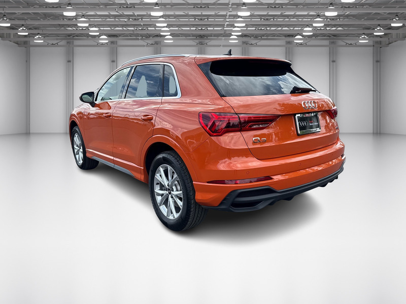 2023 Audi Q3 45 TFSI S line Premium photo 8