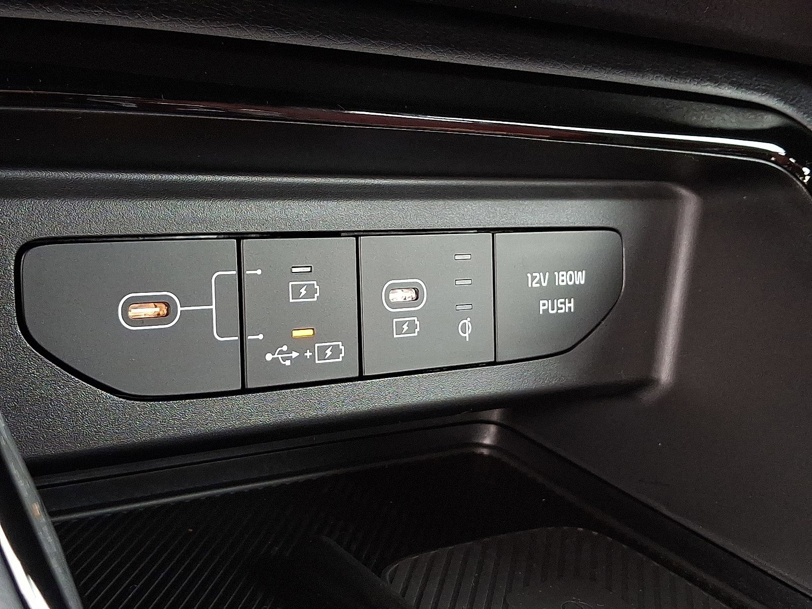 2026 Kia K5 GT-Line photo 12