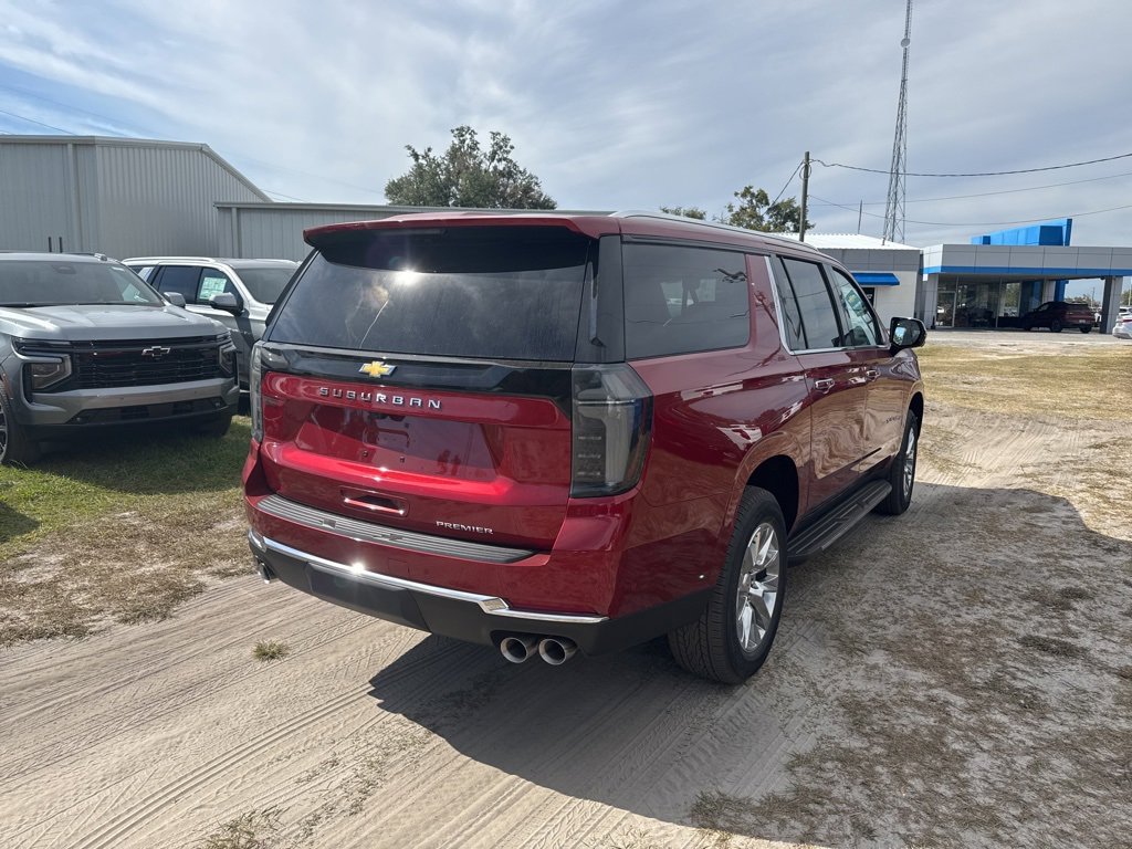 2026 Chevrolet Suburban Premier photo 3