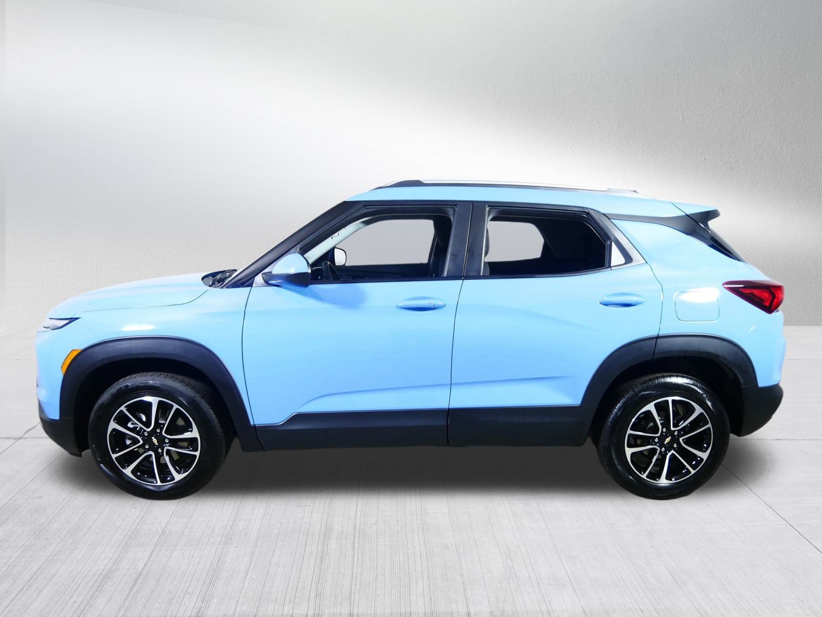 2024 Chevrolet Trailblazer LT photo 4