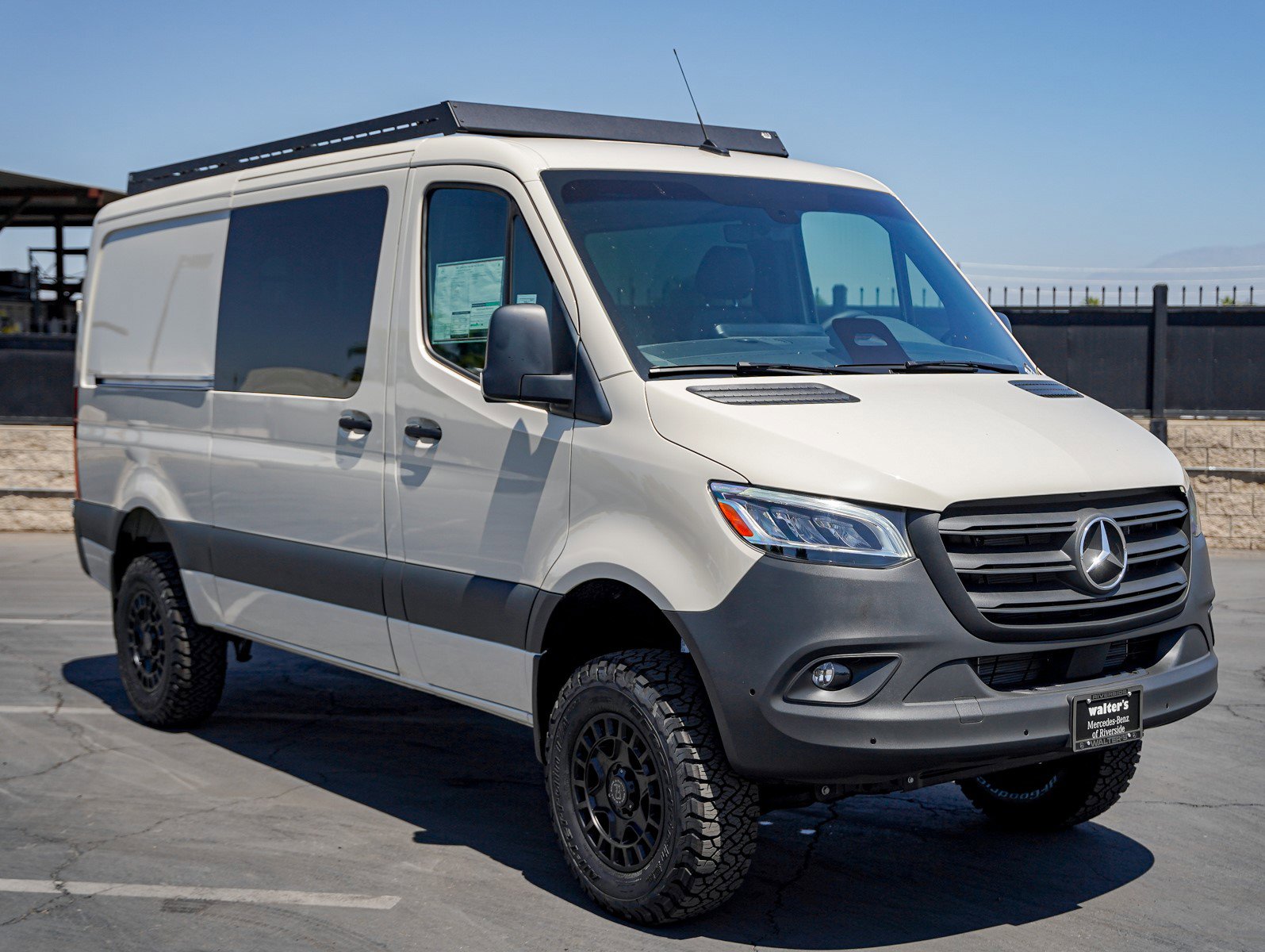 Mercedes Renault Fourgon AmÃ©nagÃ© Mercedes Fourgon AmÃ©nagÃ© 2020 Ã©