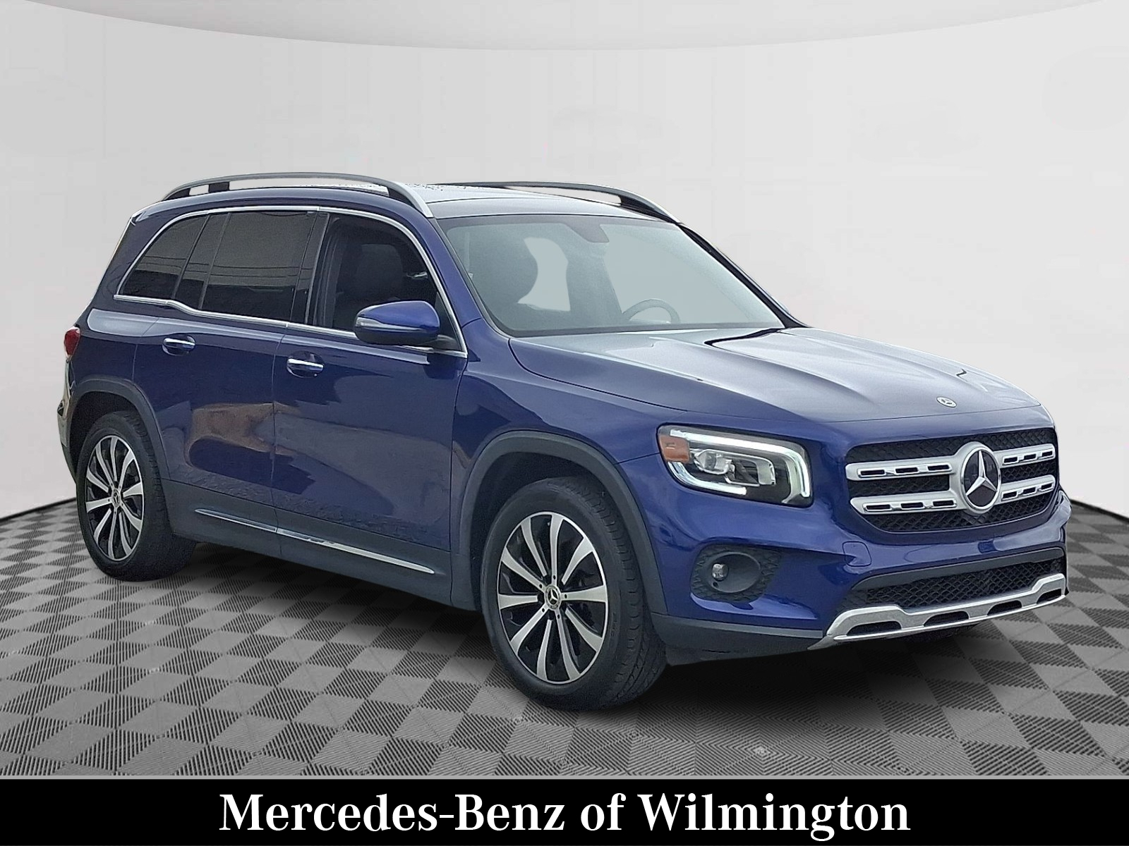 2022 Mercedes-Benz GLB Base's photo