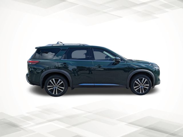2023 Nissan Pathfinder Platinum photo 3