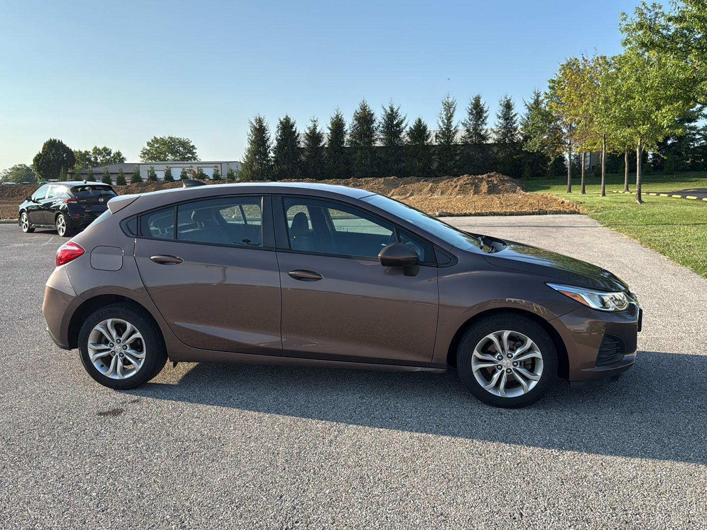 2019 Chevrolet Cruze LS photo 4