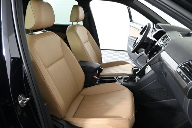 2024 Volkswagen Tiguan SE Wolfsburg Edition photo 15