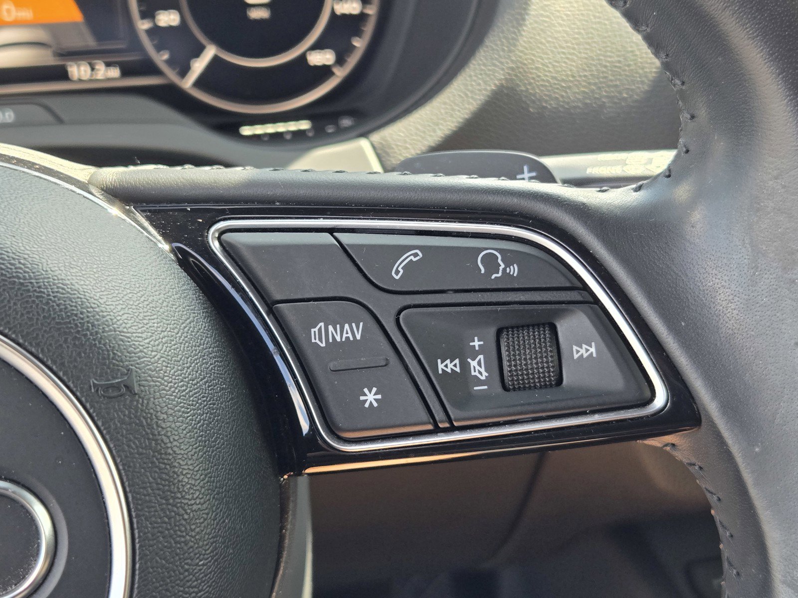 2017 Audi A3 E-tron Prestige photo 21