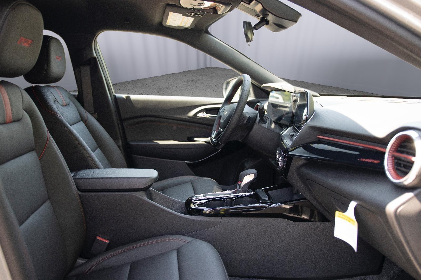2025 Chevrolet Trax photo 23