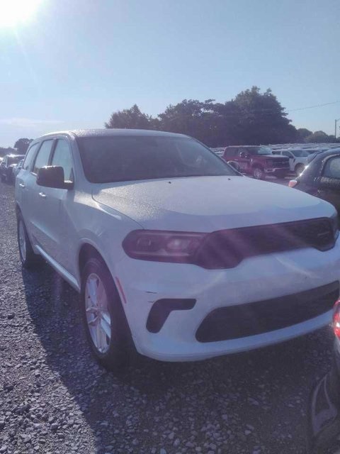 2023 Dodge Durango GT photo 2