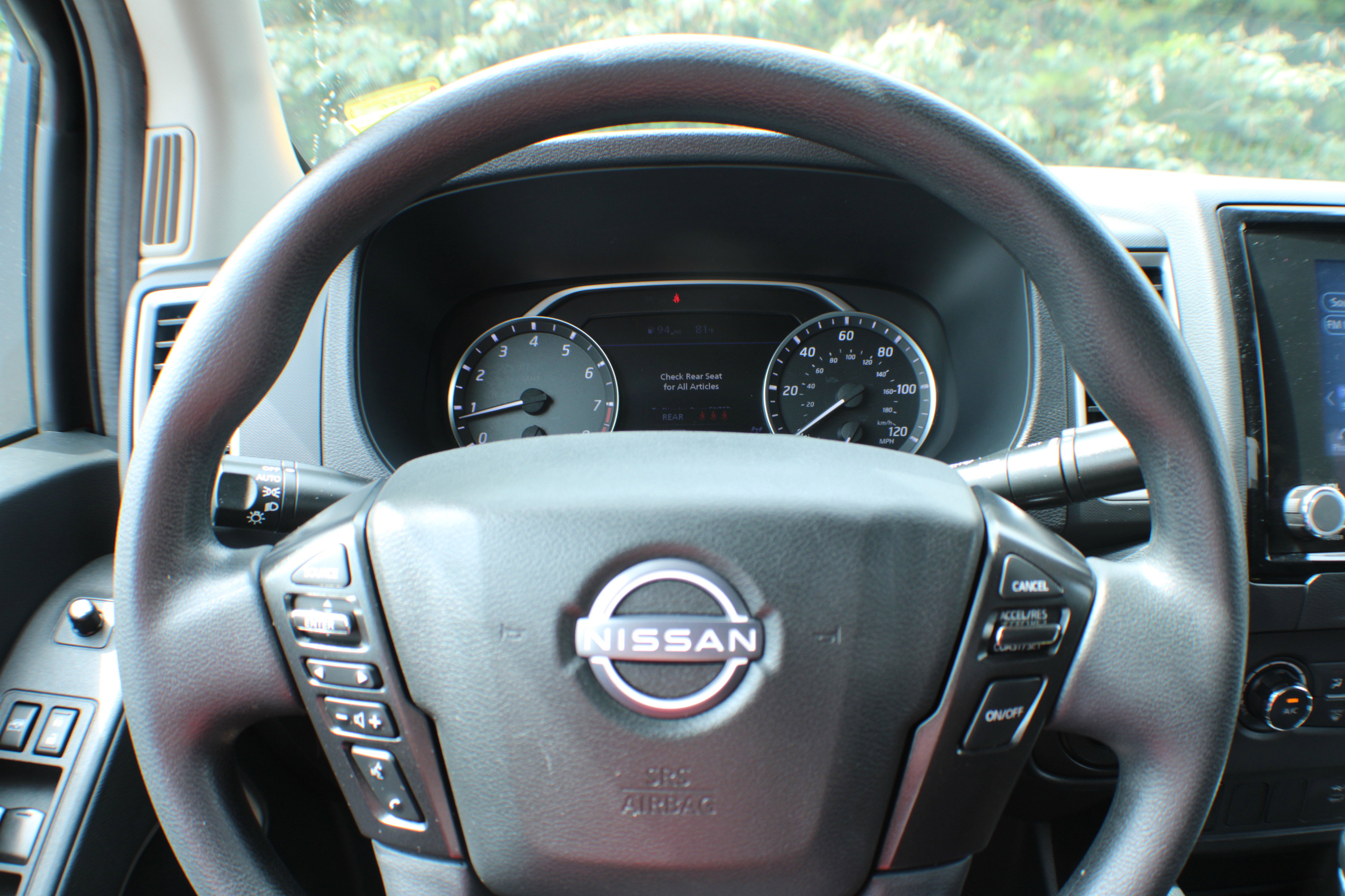 2023 Nissan Frontier SV photo 4