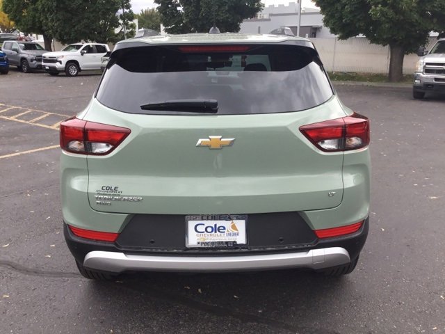 2025 Chevrolet Trailblazer LT photo 3