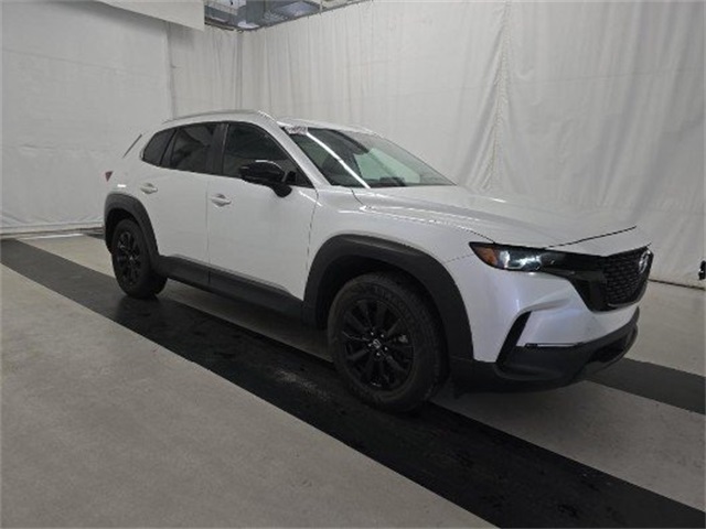 2025 Mazda CX-50 Premium's photo