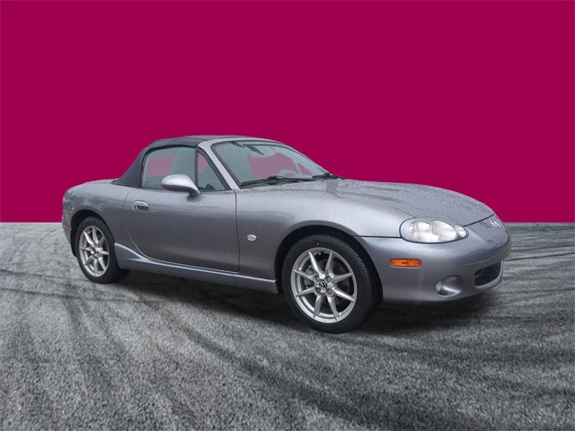 2003 Mazda MX-5 Miata Miata photo 2