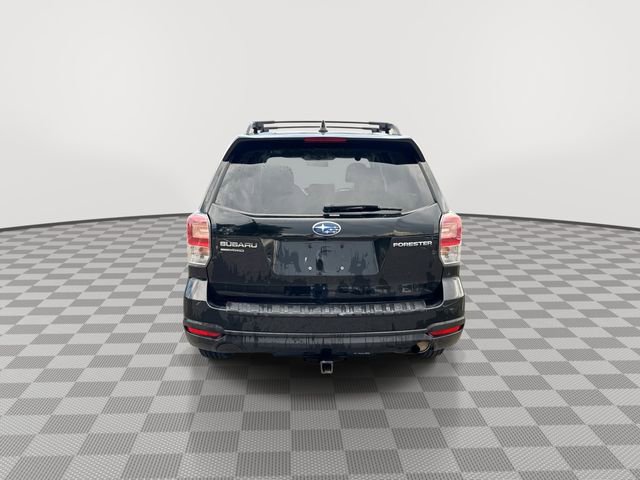 2018 Subaru Forester Premium photo 7