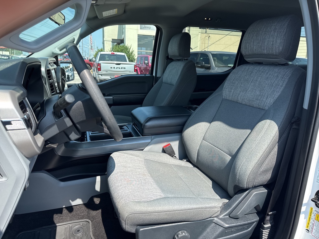 2021 Ford F-150 XLT photo 29
