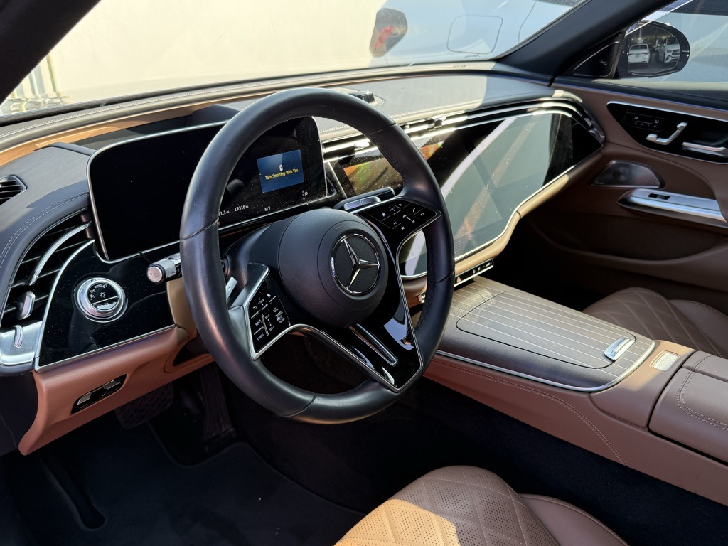 2024 Mercedes Benz E 350 4MATIC photo 3