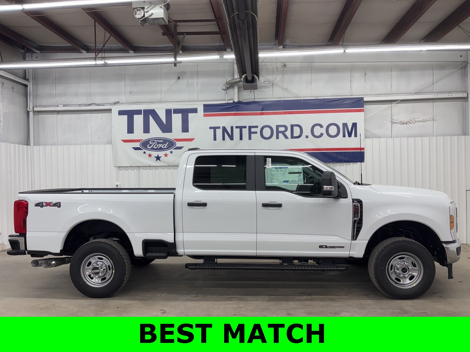 2026 Ford F-350 Super Duty XL's photo