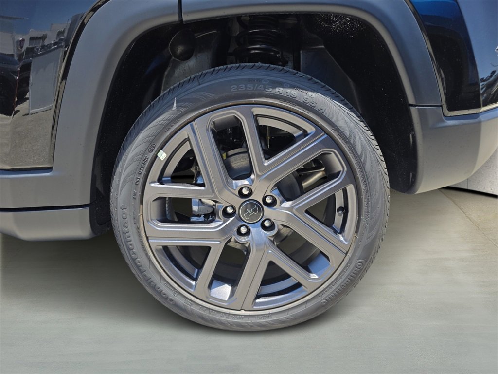 2025 Jeep Compass Limited photo 4