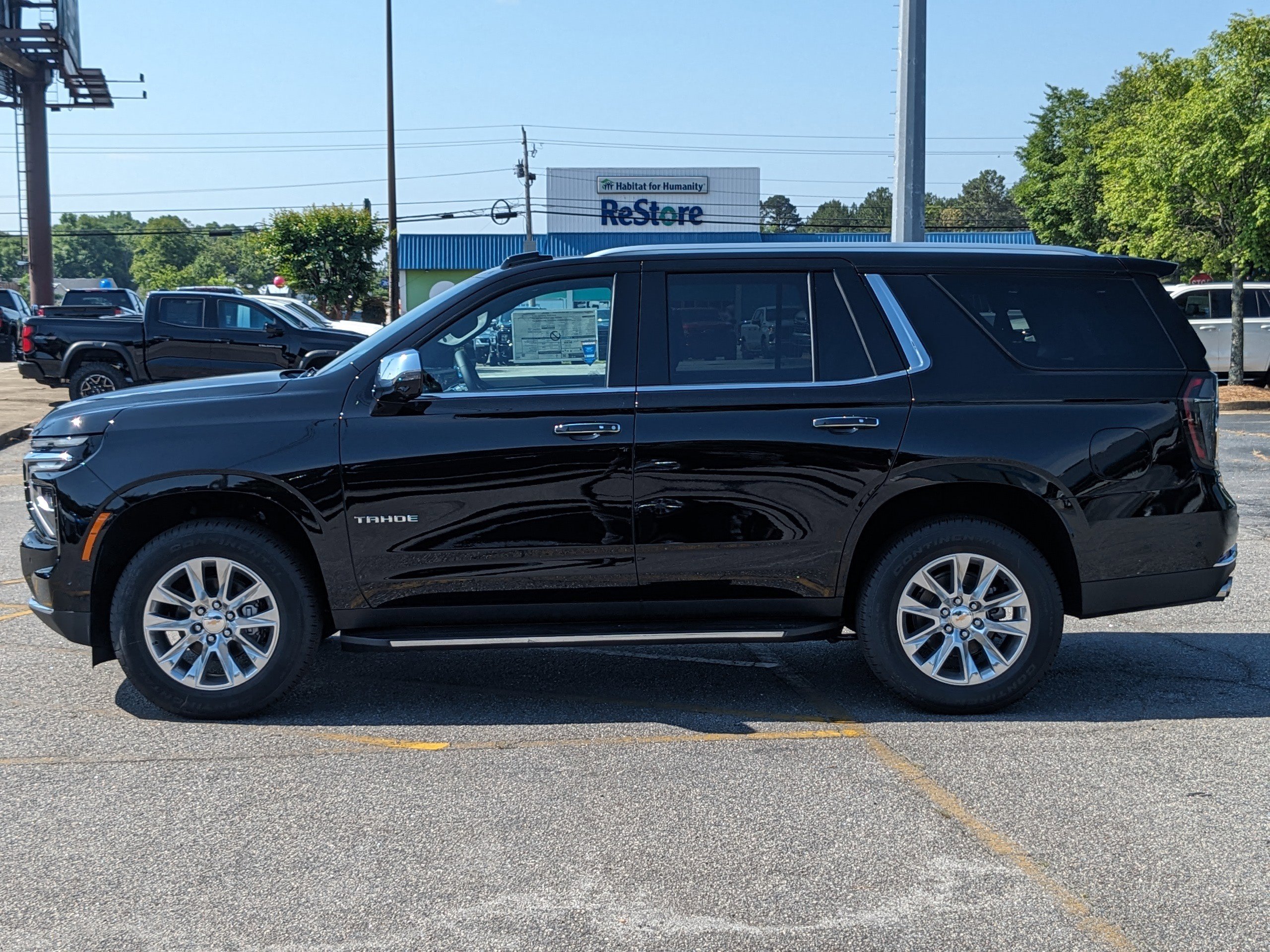 2025 Chevrolet Tahoe Premier photo 6