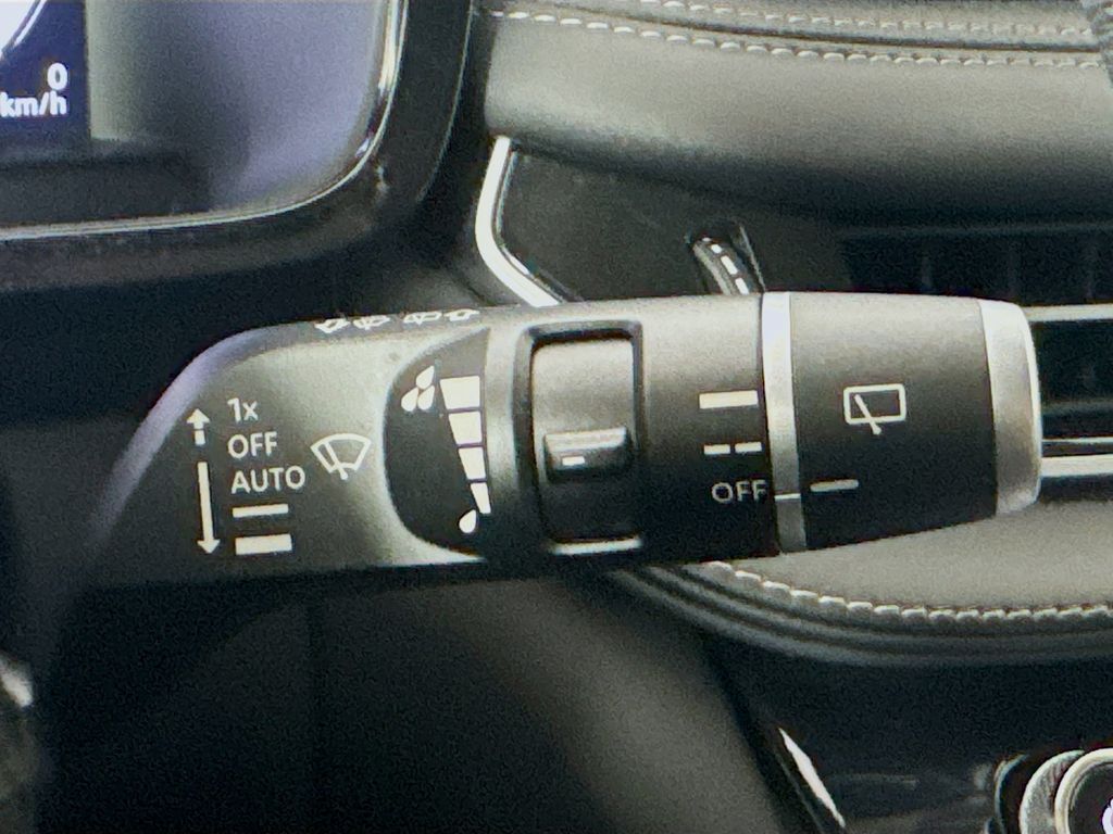 2023 Infiniti QX60 Luxe photo 13