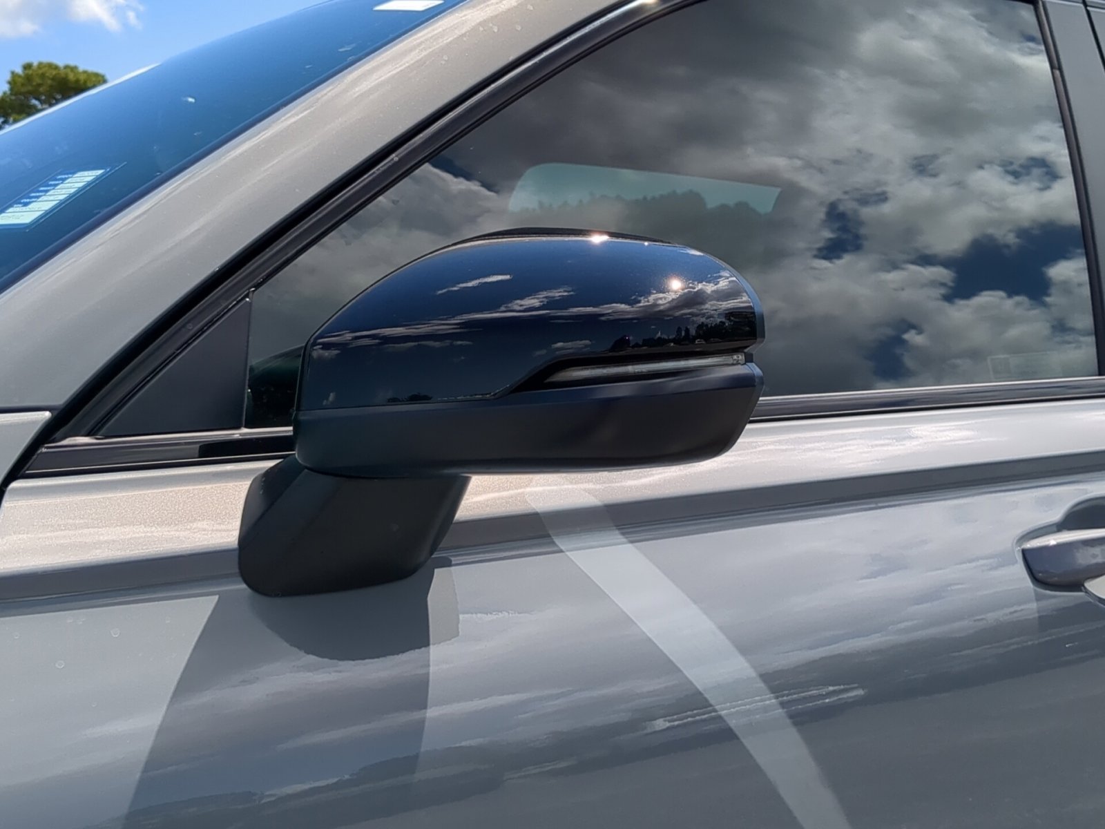 2026 Honda CR-V Hybrid Sport-L photo 32