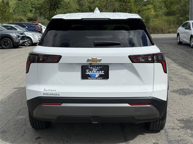 2026 Chevrolet Equinox LT photo 5