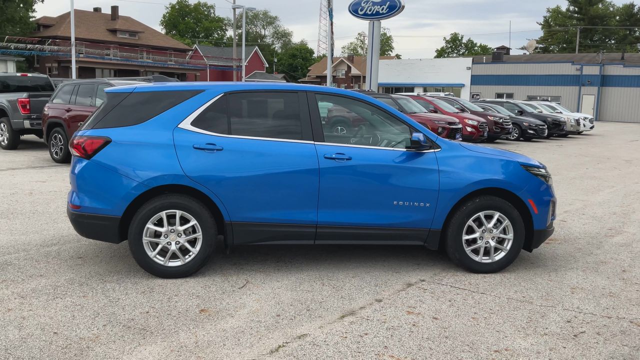 2024 Chevrolet Equinox LT photo 8