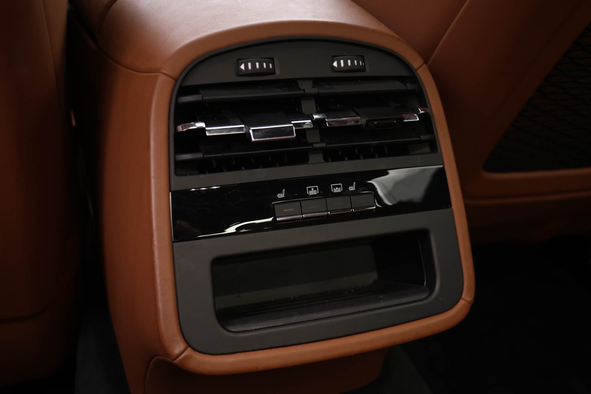 2020 Maserati Quattroporte Q4 GranSport photo 16