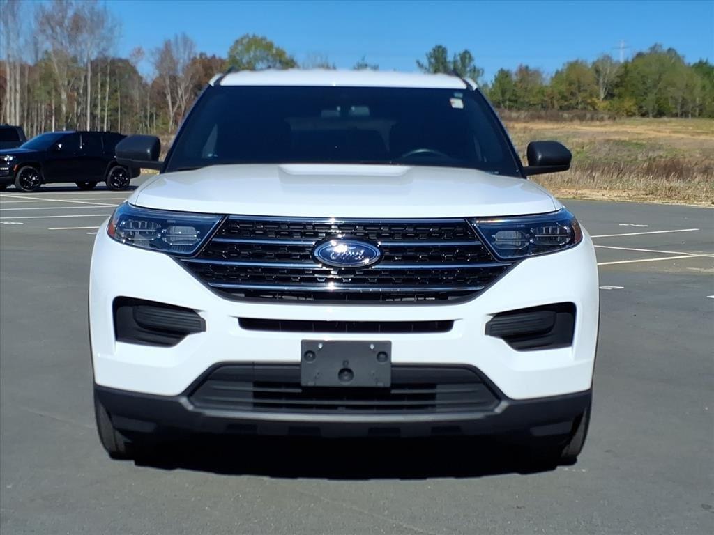 2020 Ford Explorer XLT photo 2