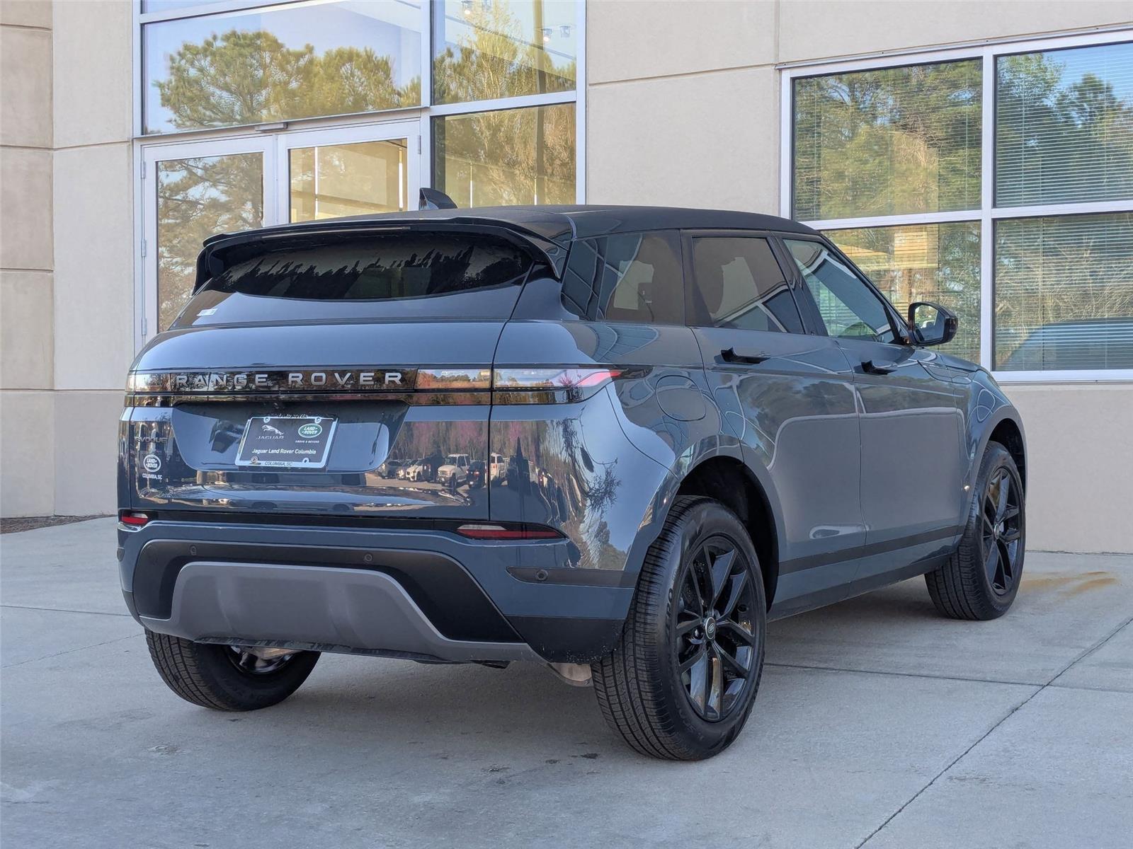 2026 Land Rover Range Rover Evoque S photo 4