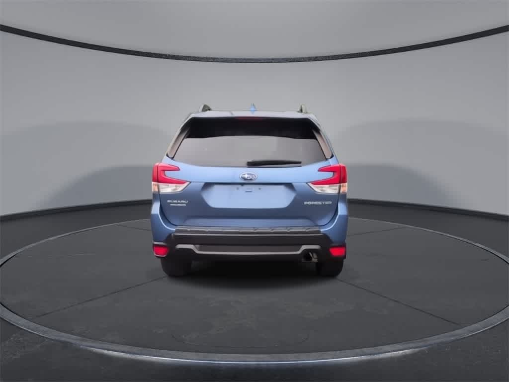 2021 Subaru Forester Premium photo 3