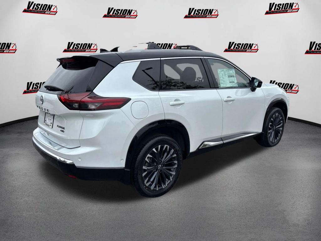 2026 Nissan Rogue Platinum photo 4