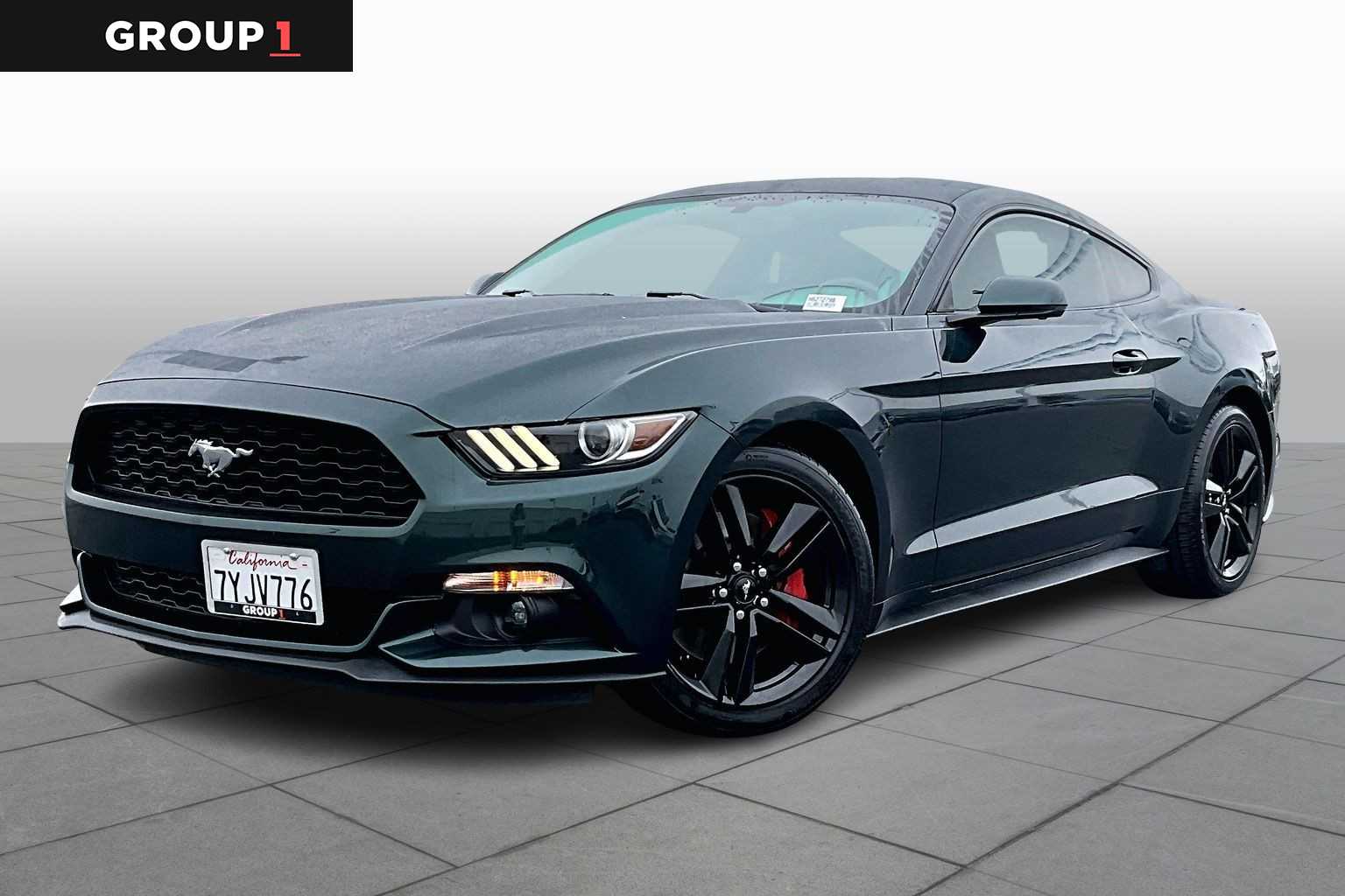 2017 Ford Mustang EcoBoost Premium's photo