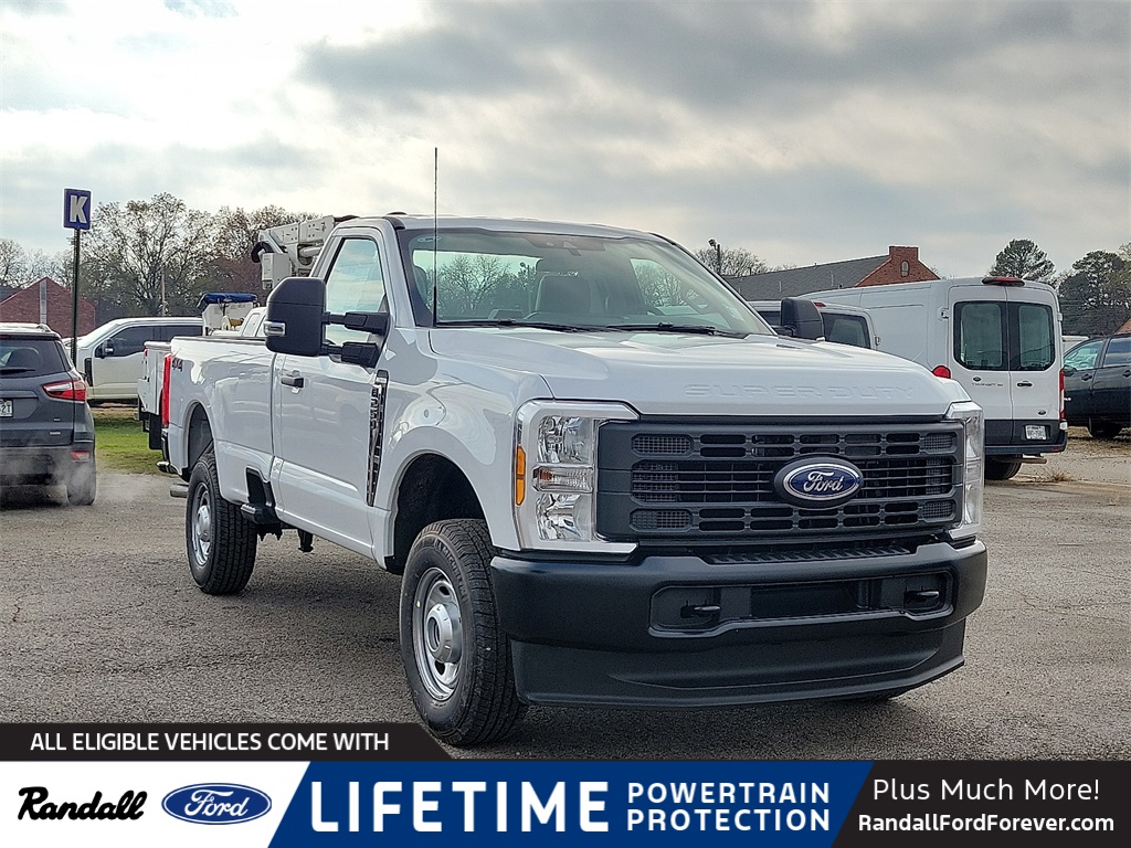 2026 Ford F-250 Super Duty XL's photo