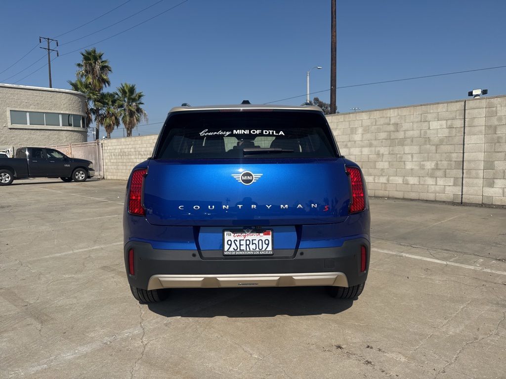 2025 Mini Cooper S ALL4 photo 3