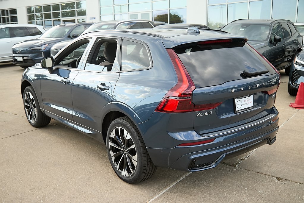 2026 VOLVO XC60 - Image 6