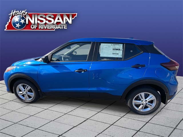 2025 Nissan Kicks Play S photo 3