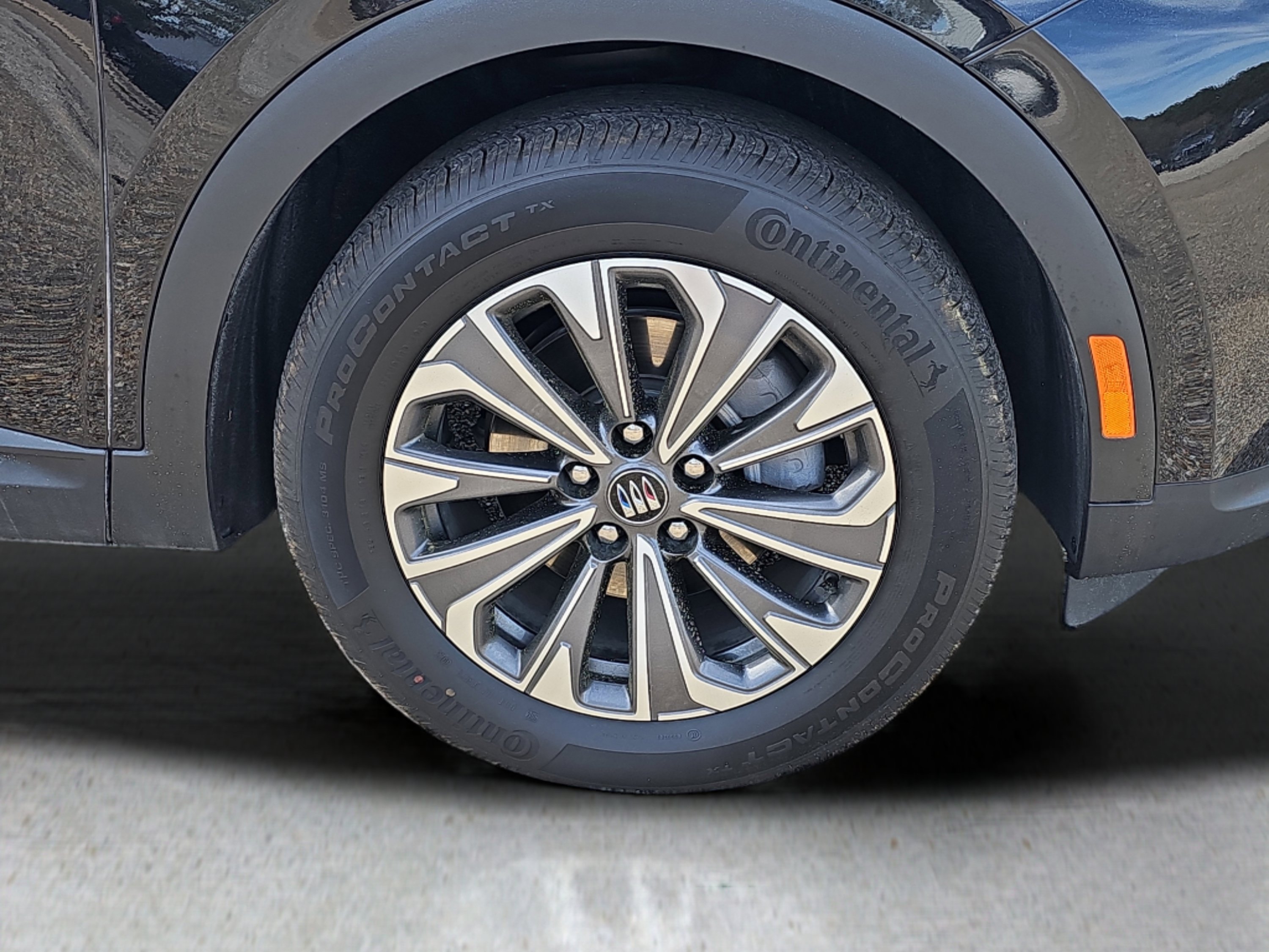 2024 Buick Envision Preferred photo 3