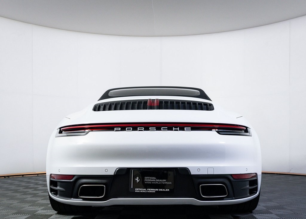 2023 Porsche 911 4 photo 13